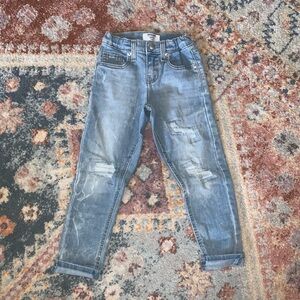 Denizen Levi’s Taper Leg Medium Wash Distressed Boys Jeans Size 6